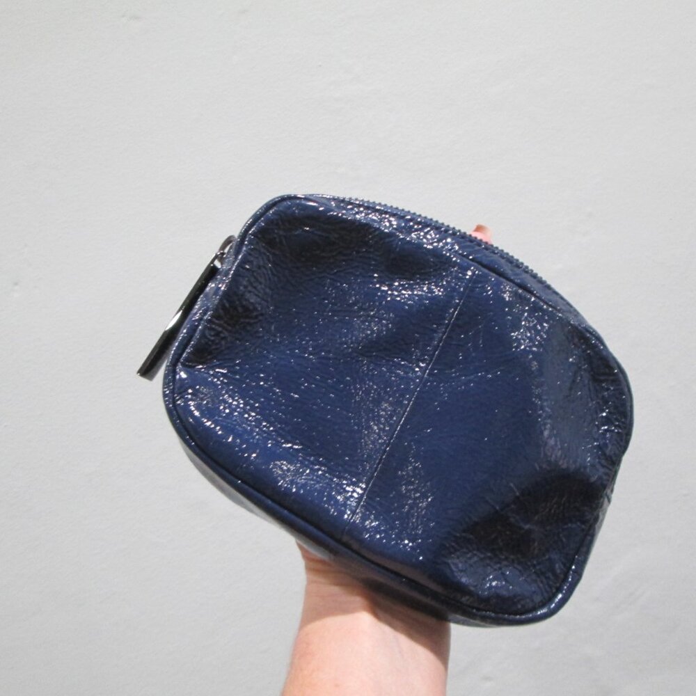 Hobo International Navy Patent Clutch - Picture 2 of 8